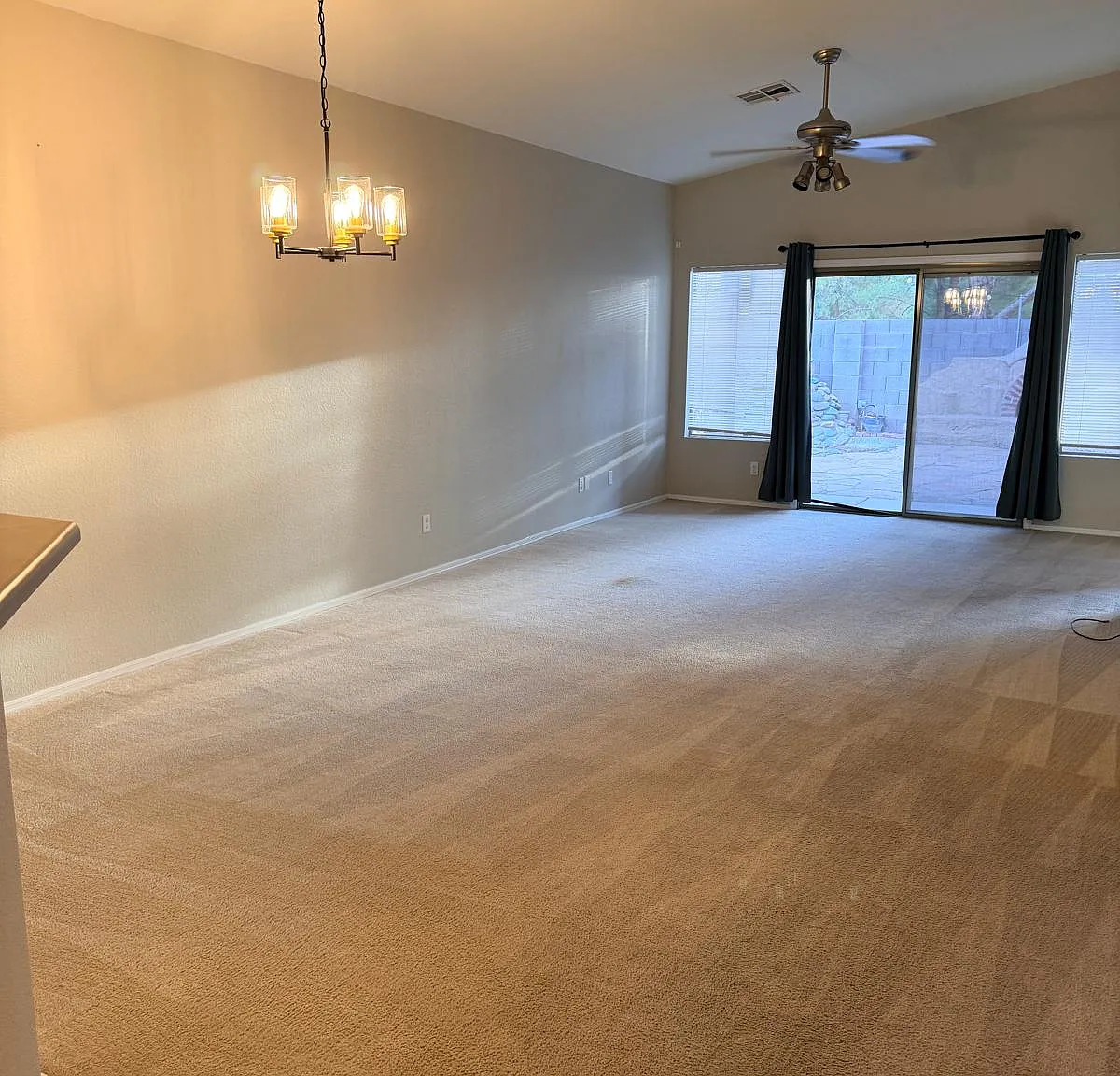 2 bed, 1240 sqft, $2,100 — Photo 2