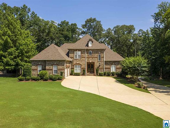 2nd image of 8537 Hidden Creek Dr