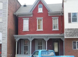 40 N Oak St, Mount Carmel, PA 17851