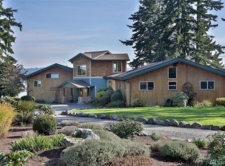 3895 Resort Rd, Greenbank, WA 98253