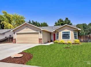7322 Bridgeport Dr, Nampa, ID 83687