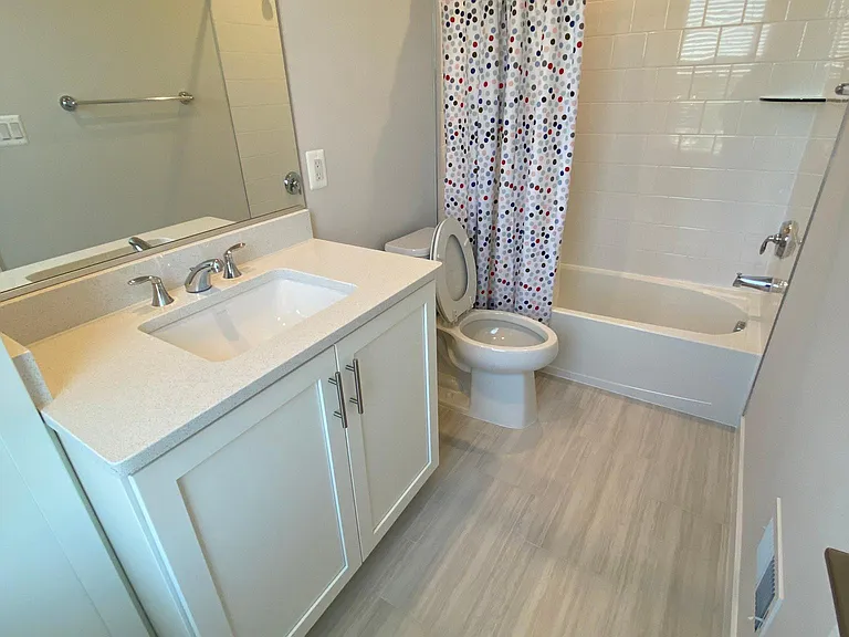 14311 Beckett Glen Cir — Photo 15