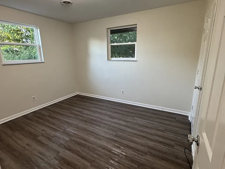 1336 Tune Ave — Photo 7