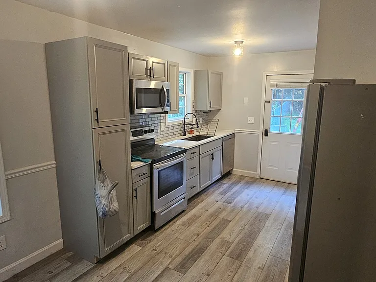 7273 Rockmart Hwy — Photo 3