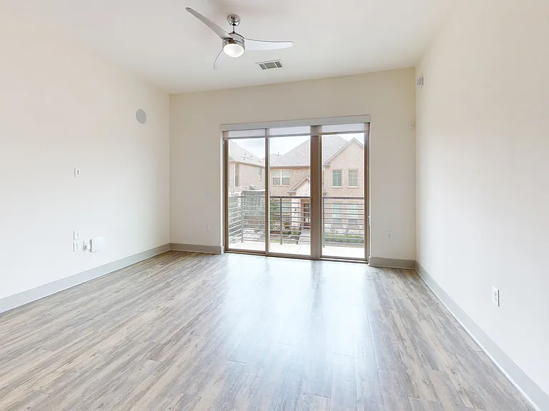 The Flats at Palisades — Photo 123