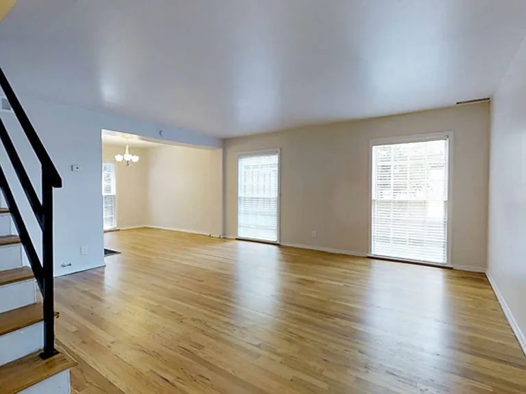 6015 Reiger Ave — Photo 7