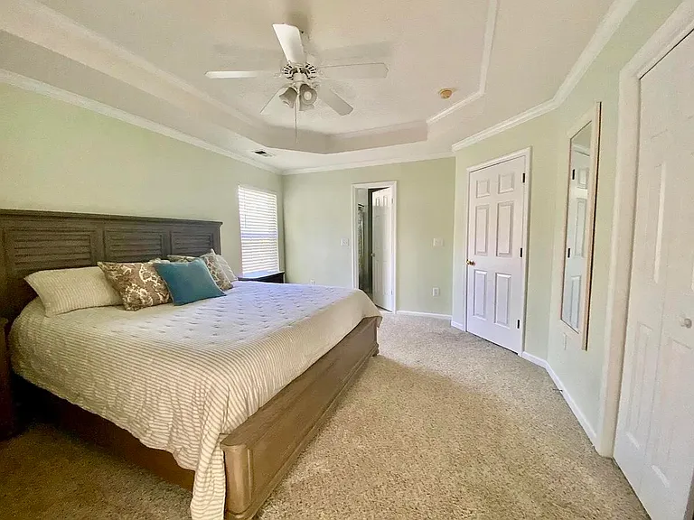 380 Stefan Dr — Photo 9