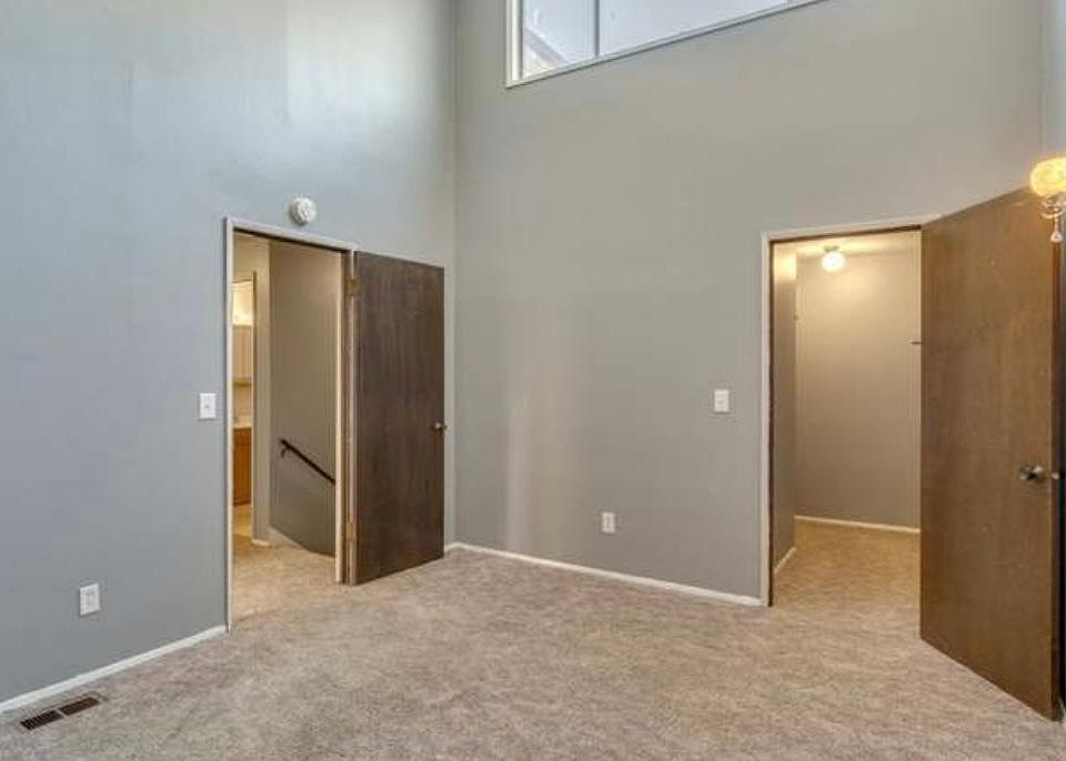 1st image of 306 NE 85th St #1-C