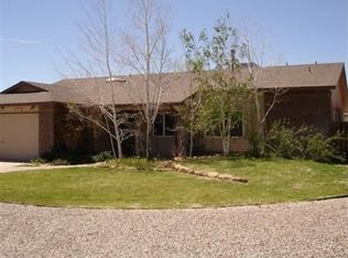 541 Christine Dr NE, Rio Rancho, NM 87124