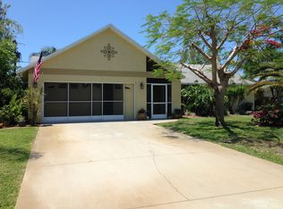 1521 Rossanne Pl, Englewood, FL 34223