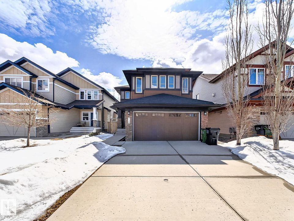 1st image of 718 Adams Way SW