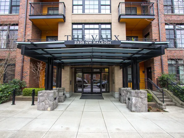 2335 NW Raleigh St Unit A-211, Portland, OR 97210