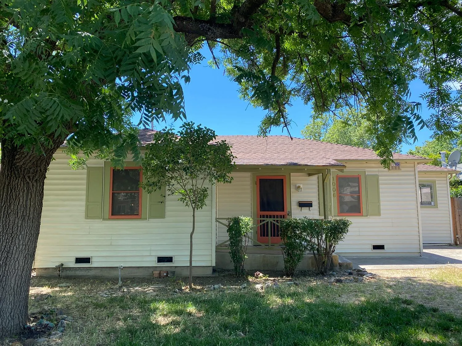 1006 Hollister Rd photo 1