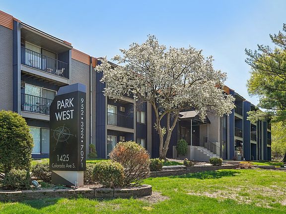 5th image of 1427 Colorado Ave S APT 219