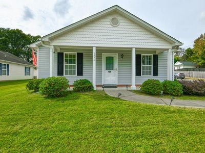 1770 Berkley Rd, Kernersville, NC, 27284