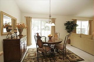 5th image of 7382 Oldenburg Ln