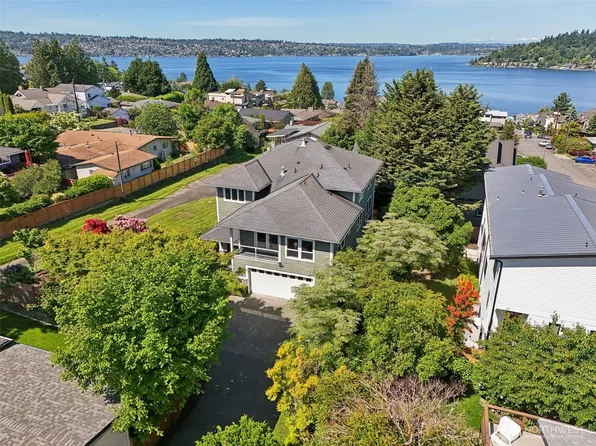 3619 Park Avenue N, Renton, WA 98056