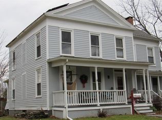 86 Mansion St, Coxsackie, NY 12051