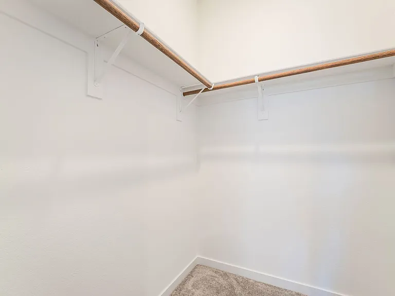 4136 Paragon Crest Ct — Photo 35