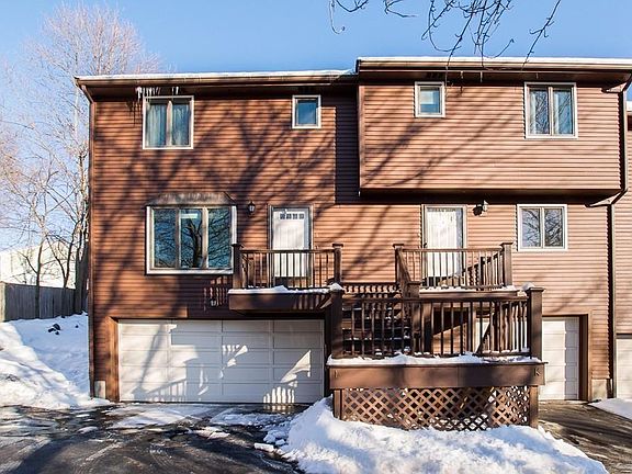 2nd image of 195 Copeland St Unit L