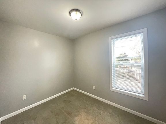 5th image of 374 Amory St Unit 3