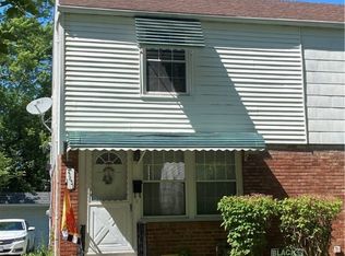 21651 Crystal Ave, Euclid, OH 44123