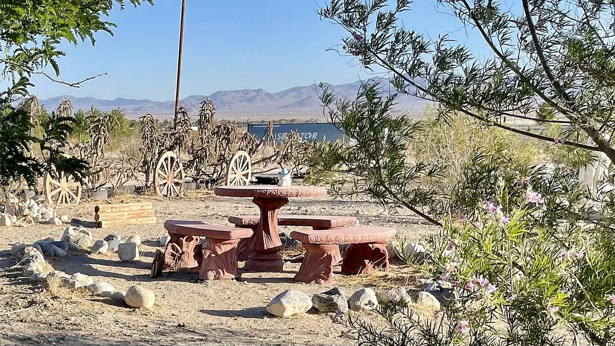 Foothill Rd, Lucerne Valley — Photo 2