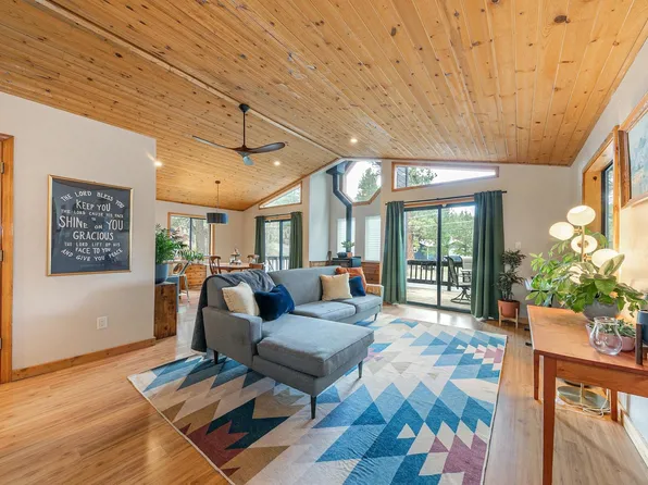 10455 Regency Cir, Truckee, CA 96161
