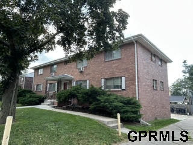 2nd image of 1010 N 40th St