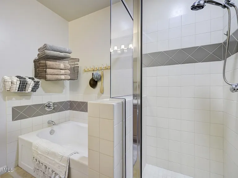 7291 N Scottsdale Rd #1016 — Photo 18