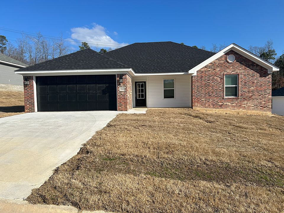 1st image of 5860 Heritage Heights Dr