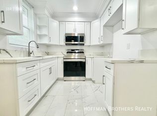 6062 Fulton Ave #8, Van Nuys, CA 91401
