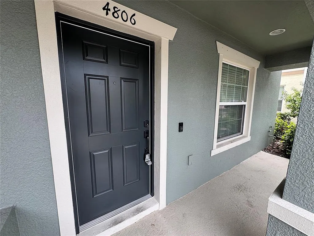 2 bed, 2.5 bath, 1280 sqft, $1,925 — Photo 3