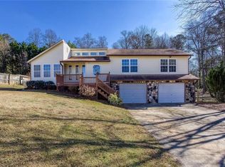 208 Windfield Dr, Woodstock, GA 30188