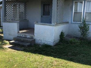 402 E Commercial St, Logan, KS 67646