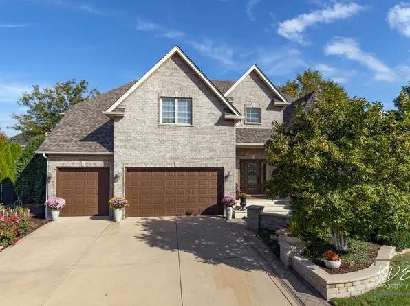 24820 W Easy St, Plainfield, IL 60586