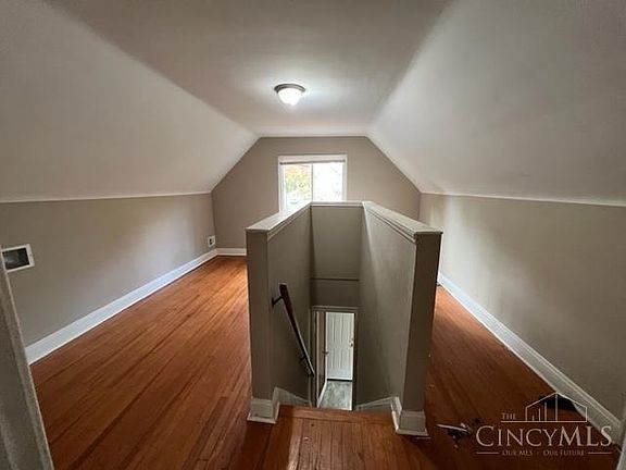 5th image of 5815 Twin Oak Dr