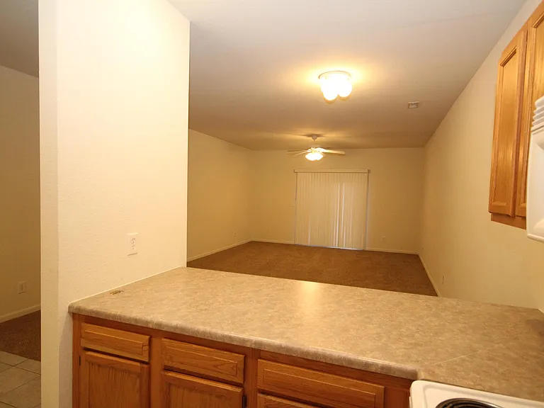 1515 Hutton Way #B1 — Photo 3