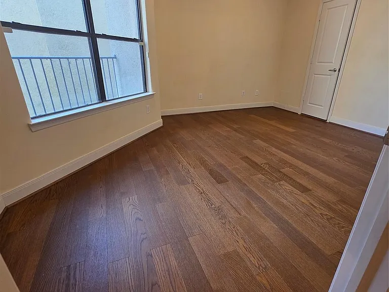 6911 Staffordshire Blvd — Photo 27