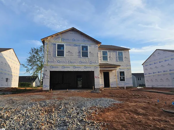 108 Brooks Ct, Laurens, SC 29360