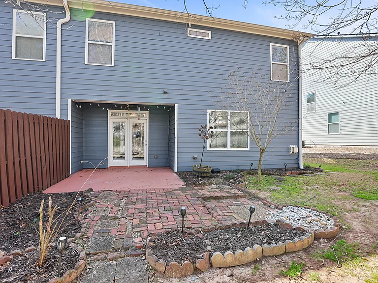 33 Tahoe Dr — Photo 36