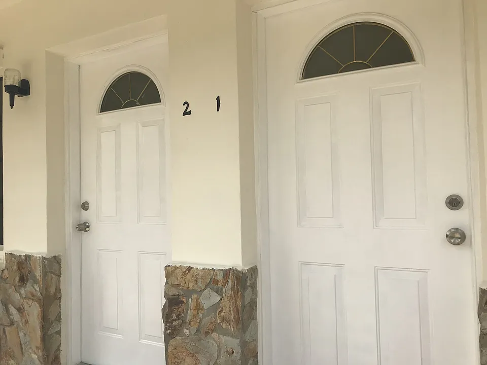 2360 NW 34th St