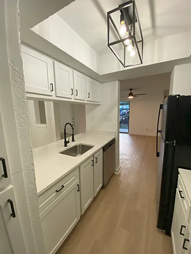 Townhollow Apartments Photo 1