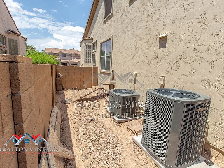 5029 W Yearling Rd — Photo 60