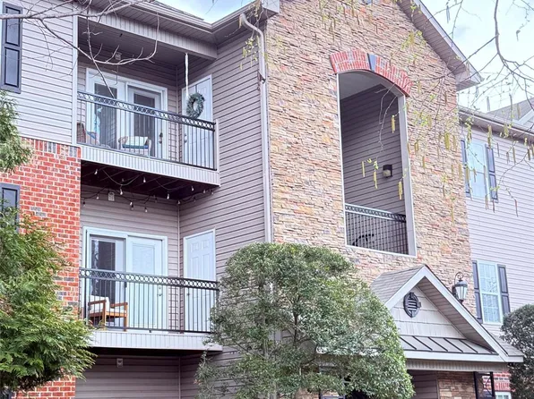 435 Appeldoorn Cir, Asheville, NC 28803