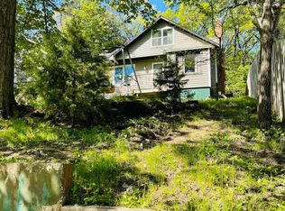 7748 Evergreen Ter, Burlington, WI 53105