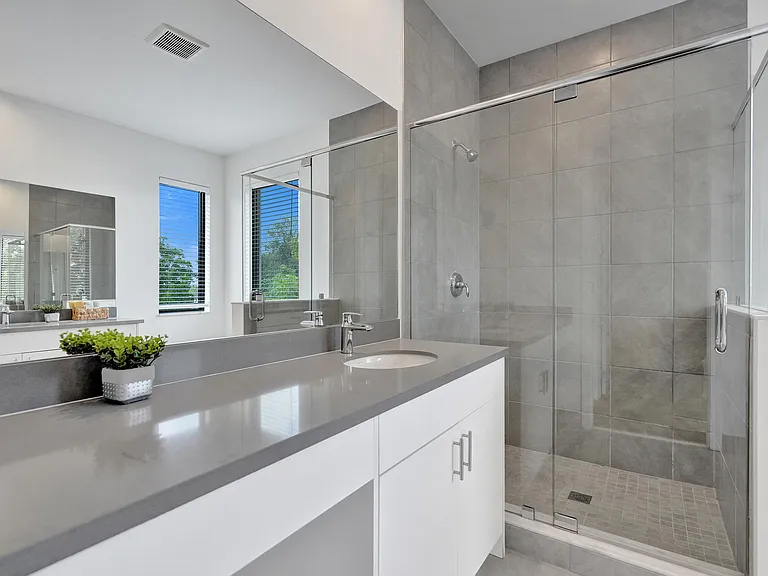 13145 Addilyn Ct — Photo 38