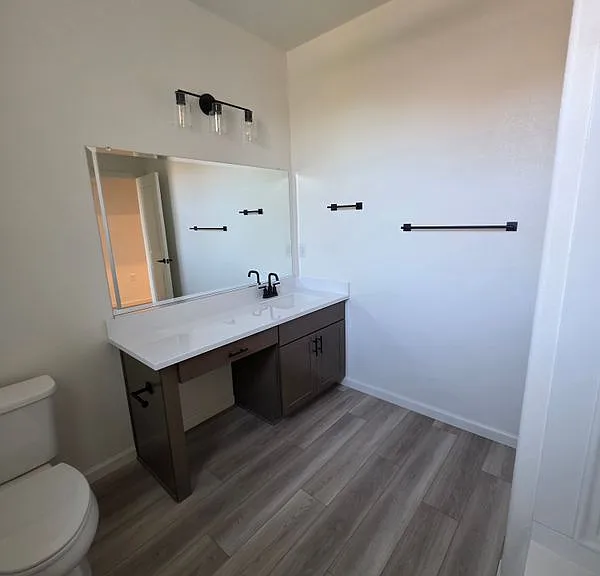 2508 Oleander Dr — Photo 6