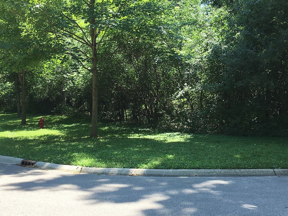2nd image of 470 Yorktowne Ln Lot 6