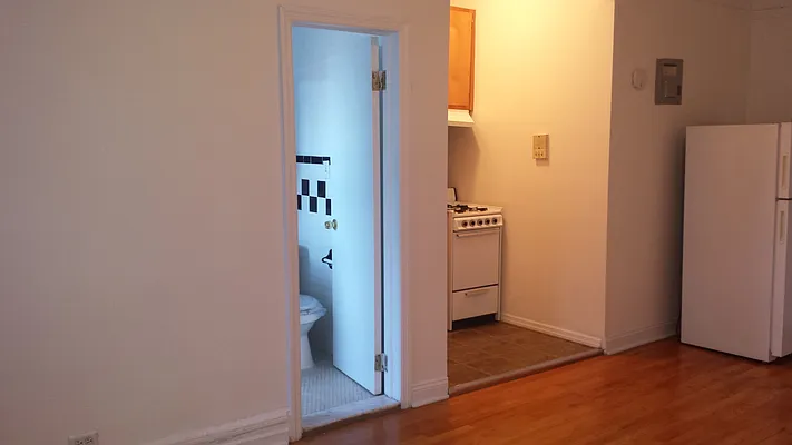 Rented by PMG Real Estate  | media 6